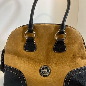 Dooney & Bourke Tan and Black Women's Bag